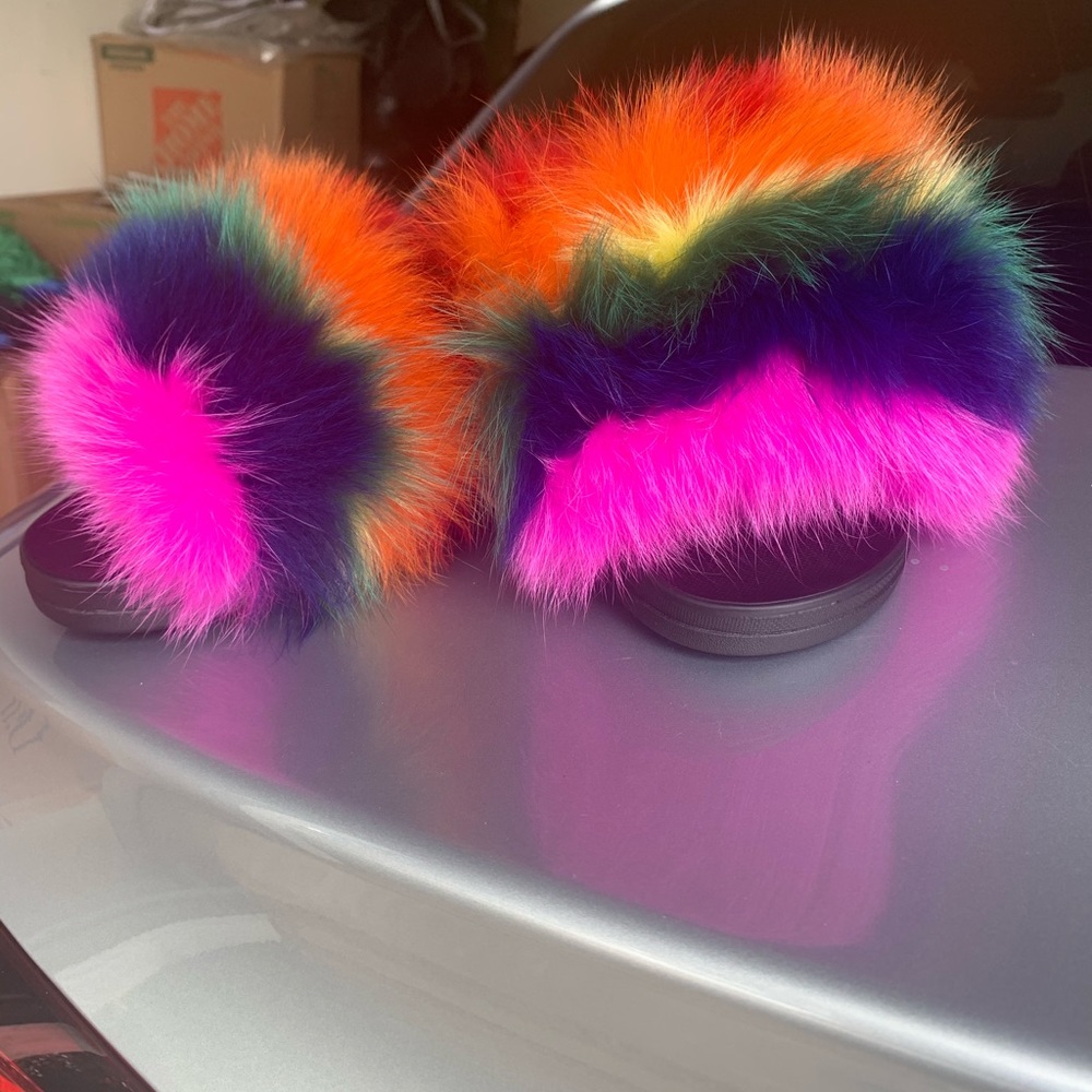 Fur slides - Picture 4 of 4
